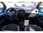 Toyota Aygo FIRST 5-DEURS LMV APPLE/ANDROID PRIVACY-GLASS LED AIRCO CAMERA BLUETOOTH DEALER-ONDERHOUDEN NL-AUTO