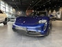 Porsche Taycan 4S Performance 84 kWh | SOH 94% | SPORTCHRONO | PDLS + | PANORAMADAK | BOSE AUDIO | 18-WEG STOELEN | PASM LUCHTVERING | 360 CAMERA | KEYLESS | STOELVERWARMING VOOR EN ACHTER | BTW AUTO | GENTIAANBLAUW METALLIC | AMBIENTVERLICHTING | NL GELEVERD | 1E EIGENAAR |