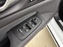 Volvo V60 T8 Recharge Plus Dark | 18" Allseason | Trekhaak | Panoramadak | Head-Up | 360 Camera | Elektr. verst. Sportstoelen | Getint Glas