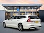 Volvo V60 T8 Recharge Plus Dark | 18" Allseason | Trekhaak | Panoramadak | Head-Up | 360 Camera | Elektr. verst. Sportstoelen | Getint Glas