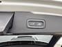 Volvo V60 T8 Recharge Plus Dark | 18" Allseason | Trekhaak | Panoramadak | Head-Up | 360 Camera | Elektr. verst. Sportstoelen | Getint Glas