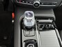 Volvo V60 T8 Recharge Plus Dark | 18" Allseason | Trekhaak | Panoramadak | Head-Up | 360 Camera | Elektr. verst. Sportstoelen | Getint Glas