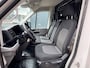 Volkswagen Crafter 35 2.0 TDI L3H3 / Trekhaak / Pdc / Navi