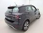 Volkswagen T-Cross 1.0 TSI Style 110 PK| Dealeronderhouden | Navigatie | Parkeersensoren | 17 Inch Velgen | Digitale Cockpit | Buitenspiegels Elektrisch Inklapbaar