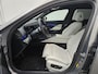 BMW 5-Serie Touring 550e xDrive M-SPORT PRO | LEDER | PANO-DAK | HEAD-UP | LEDER | BOWERS & WILKINS | TRAVEL-PAKKET | SURROUND PAKKET | INNOVATIE-PAKKET ( NWPRIJS 105.000,- )