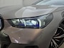 BMW 5-Serie Touring 550e xDrive M-SPORT PRO | LEDER | PANO-DAK | HEAD-UP | LEDER | BOWERS & WILKINS | TRAVEL-PAKKET | SURROUND PAKKET | INNOVATIE-PAKKET ( NWPRIJS 105.000,- )