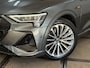 Audi E-tron 55 quattro S-line edition 95 kWh | 408PK | Pano | Trekhaak | 360 | Ambient+ |MMI+ | HuD |Tour Pakket | Luchtvering