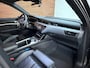 Audi E-tron 55 quattro S-line edition 95 kWh | 408PK | Pano | Trekhaak | 360 | Ambient+ |MMI+ | HuD |Tour Pakket | Luchtvering