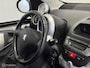 Peugeot 107 1.0-12V Black & Silver 5-drs [ NAP airco half-leder ]
