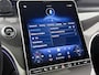 Mercedes-Benz GLC 300e 4MATIC AMG Line | Panorama schuif/kanteldak | Dictronic | Wegklapbare trekhaak | Leder Inclusief 24 maanden Mercedes-Benz Certified garantie voor Europa.