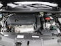 Peugeot 308 SW 1.6 Plug-in Hybrid 180 Allure | APPLE CARPLAY | ANDROID AUTO | ACHTERUITRIJCAMERA | HALF-LEDER | DIGITAL COCKPIT | NAVIGATIE | CRUISE CONTROL | LED VERLICHTING | LICHTMETALEN VELGEN | GETINTE RUITEN | DAB RADIO |