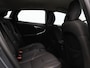 Volvo V40 Cross Country T4 180PK Momentum / Trekhaak / 17" / Navigatie / Bluetooth / Cruise Control /