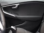 Volvo V40 Cross Country T4 180PK Momentum / Trekhaak / 17" / Navigatie / Bluetooth / Cruise Control /