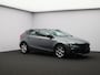 Volvo V40 Cross Country T4 180PK Momentum / Trekhaak / 17" / Navigatie / Bluetooth / Cruise Control /