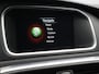 Volvo V40 Cross Country T4 180PK Momentum / Trekhaak / 17" / Navigatie / Bluetooth / Cruise Control /