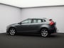 Volvo V40 Cross Country T4 180PK Momentum / Trekhaak / 17" / Navigatie / Bluetooth / Cruise Control /