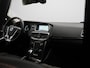 Volvo V40 Cross Country T4 180PK Momentum / Trekhaak / 17" / Navigatie / Bluetooth / Cruise Control /
