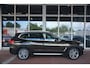 BMW X3 xDrive20i High Executive | Navigatie | Panoramadak | Sportstoelen | Stoelverwarming | Full LED | NL auto!! |