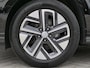 Hyundai Kona Electric EV Comfort 64 kWh | Apple-/Android Carplay | Achteruitrijcamera | Digitaal dashboard | Stuur-/Stoelverwarming | Climate Control | ACC | 1e eigenaar | Dealer onderhouden