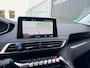 Peugeot 3008 1.2 PureTech allure lees tekst olie verbruik