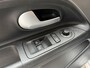 Volkswagen Up! 1.0 BMT high up! Cruise control | Climate control | Elektrische ramen & spiegelverstelling | Lichtmetalen velgen | Voorstoelen verwarmd | Isofix | Parkeersensoren achter