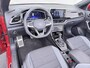 Volkswagen T-Roc Cabrio 1.5 TSI R-Line | Trekhaak | Parkeerhulp | Side Assist | ACC | Stuur-/Stoelverwarming | Spiegelpakket | 17'' |