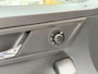 Skoda Fabia Combi 1.0 TSI Ambition Apple CarPlay/Android Auto | Airconditioning | Cruise control | DAB ontvanger | Multifunctioneel stuurwiel | Navigatiesysteem | Signaalkleur | Parkeersensoren achter