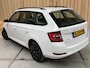 Skoda Fabia Combi 1.0 TSI Ambition Apple CarPlay/Android Auto | Airconditioning | Cruise control | DAB ontvanger | Multifunctioneel stuurwiel | Navigatiesysteem | Signaalkleur | Parkeersensoren achter