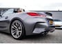 BMW Z4 Roadster M40i First Edition | Harman/Kardon | Frozen grey | LED | Camera | Adaptieve Cruise | HuD | Luxe Leder | NIEUW |