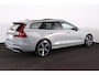 Volvo V60 T6 Recharge AWD Plus Dark - Panorama/schuifdak - IntelliSafe Assist & Surround - 360º Camera - Harman/Kardon audio - Verwarmde voorstoelen, stuur & achterbank - Parkeersensoren voor & achter - Elektr. bedienb. voorstoelen met geheugen - Head up display - Extra getint glas - 19' LMV