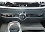 Volvo V60 T6 Recharge AWD Plus Dark - Panorama/schuifdak - IntelliSafe Assist & Surround - 360º Camera - Harman/Kardon audio - Verwarmde voorstoelen, stuur & achterbank - Parkeersensoren voor & achter - Elektr. bedienb. voorstoelen met geheugen - Head up display - Extra getint glas - 19' LMV