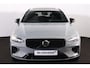 Volvo V60 T6 Recharge AWD Plus Dark - Panorama/schuifdak - IntelliSafe Assist & Surround - 360º Camera - Harman/Kardon audio - Verwarmde voorstoelen, stuur & achterbank - Parkeersensoren voor & achter - Elektr. bedienb. voorstoelen met geheugen - Head up display - Extra getint glas - 19' LMV