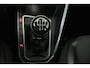 Volkswagen Polo 1.0 TSI Sport (STOELVERWARMING, PARKEERSENSOREN, MULTIMEDIA)