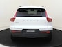 Volvo XC40 B4 Plus Dark | Panoramadak | Trekhaak | Harman/Kardon | Dodehoekdetectie |