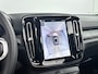 Volvo XC40 Recharge Twin AWD 408PK Ultimate 82kWh | 20" | Exterior Styling | Leder/Nubuck | Trekhaak | Getint Glas | Panoramadak | 360 Camera | Harman Kardon | Elektr. verst. Stoelen | Stoel/Stuurverwarming | Warmtepomp