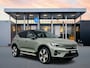 Volvo XC40 Recharge Twin AWD 408PK Ultimate 82kWh | 20" | Exterior Styling | Leder/Nubuck | Trekhaak | Getint Glas | Panoramadak | 360 Camera | Harman Kardon | Elektr. verst. Stoelen | Stoel/Stuurverwarming | Warmtepomp