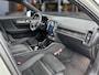 Volvo XC40 Recharge Twin AWD 408PK Ultimate 82kWh | 20" | Exterior Styling | Leder/Nubuck | Trekhaak | Getint Glas | Panoramadak | 360 Camera | Harman Kardon | Elektr. verst. Stoelen | Stoel/Stuurverwarming | Warmtepomp