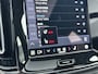 Volvo XC40 Recharge Twin AWD 408PK Ultimate 82kWh | 20" | Exterior Styling | Leder/Nubuck | Trekhaak | Getint Glas | Panoramadak | 360 Camera | Harman Kardon | Elektr. verst. Stoelen | Stoel/Stuurverwarming | Warmtepomp