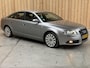 Audi A6 Limousine 3.2 FSi quattro edition 256pk Handgeschakeld! Youngtimer! Uniek! | Climate & cruise control | Houtafwerking interieur | Lederen bekleding Volterra | Sportstoelen | S line | Voorstoelen verwarmd | Parkeersensoren voor en achter