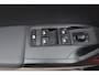 SEAT Arona 1.0 TSI Style , TREKHAAK , CLIMATR , CR CONTR , NAVI VIA APP , LMV16 , PDC A ,