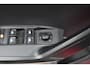 SEAT Arona 1.0 TSI Style , TREKHAAK , CLIMATR , CR CONTR , NAVI VIA APP , LMV16 , PDC A ,