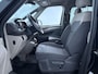 Volkswagen Multivan 1.5 eHybrid L2 Economy Business 4Motion 245 pk Automaat (DSG) | Verlengde garantie | Navigatie | Parkeersensoren (Park assist) | Achteruitrijcamera | Stoelverwarming |