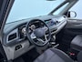 Volkswagen Multivan 1.5 eHybrid L2 Economy Business 4Motion 245 pk Automaat (DSG) | Verlengde garantie | Navigatie | Parkeersensoren (Park assist) | Achteruitrijcamera | Stoelverwarming |