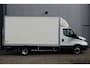 IVECO Daily 35C16H 2.3 410 Bakwagen + Laadklep, 3 Persoons, Airco, Elektrische lift, Cruise control, Bluetooth telefoonvoorb., bijrijdersbank