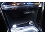 Volkswagen T-Roc 1.5 TSI 150pk DSG R-Line Business | Panoramadak | Trekhaak Afneembaar | IQ-light | Keyless
