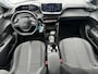 Peugeot 208 Hybrid 100 e-DCS6 Allure LED | 16" Lichtmetaal | Parkeersensoren Rondom | Carplay | Climate Control | Getinte ruiten. | Achterspoiler | Apple Carplay/Android Auto|telefoonintegratie premium | Armsteun voor