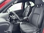Toyota Yaris Cross 1.5 Hybrid 130 Executive | Dodehoek detectie | Matrix LED | Stoelverwarming | Head-up display | JBL | Apple Carplay / Android Auto | Parkeersensoren voor/achter | 18 inch