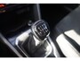 Volkswagen T-Roc 1.0 TSI 110pk Style | Achteruitrijcamera | Navigatie | Stoelverwarming | Climatronic
