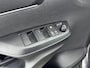 Toyota Yaris Cross 1.5 Hybrid 115 Dynamic | Dodehoek detectie | Parkeersensoren voor/achter | Apple Carplay / Android Auto | Stoel-/stuurverwarming | Verwarmbare voorruit | Adaptive Cruise | Full LED | Keyless | Clima | Camera | 17 inch