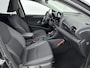 Toyota Yaris 1.5 Hybrid 115 Dynamic | Apple Carplay / Android Auto | Keyless | Adaptive Cruise | Clima | Camera | LED | 16 inch